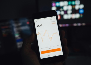 black android smartphone displaying google search