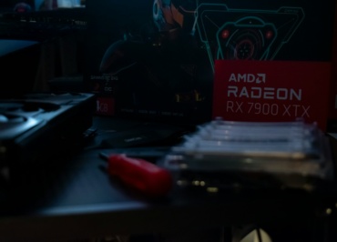 Building a PC with amd radeon rx 7900 xtx.