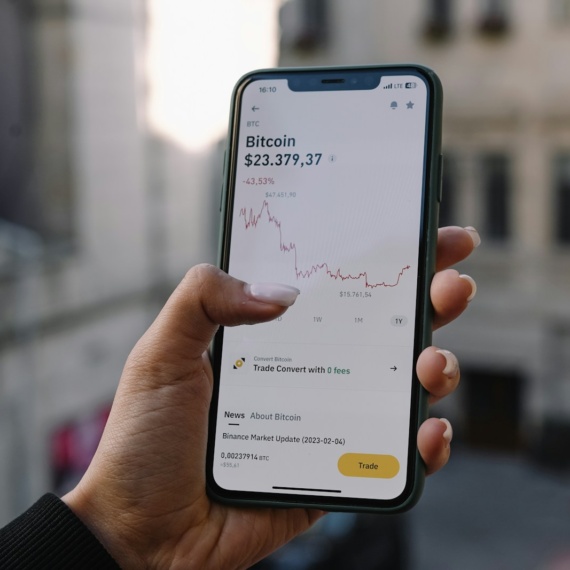 Na czym polega inwestowanie w kryptowaluty – odpowiadamy